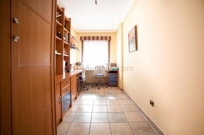 Adosado en venta en  Monovar