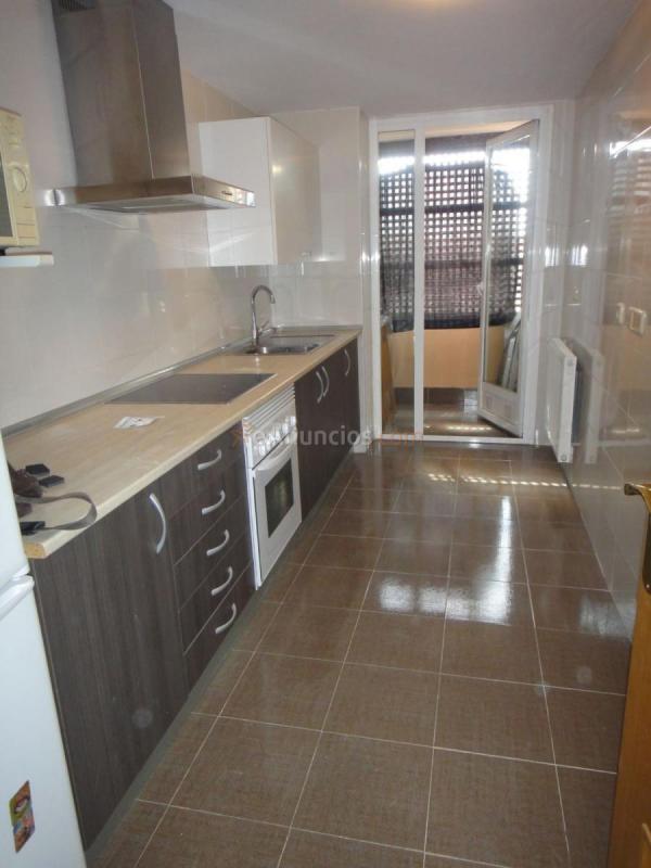 Apartamento en alquiler en  Av. de los Planetas, Parla Este, Parla