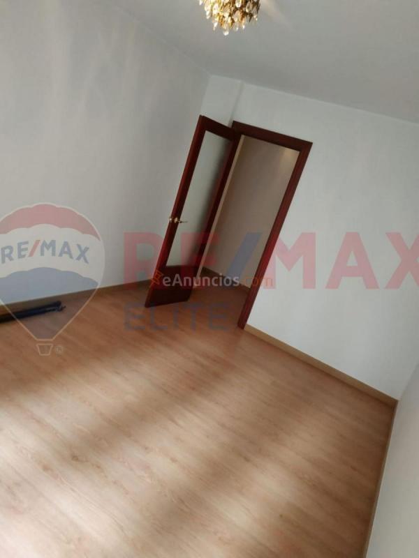 Apartamento en alquiler en Calle Periodista Adeflor, Gijón, Centro, Gijón