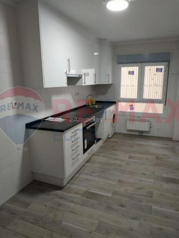 Apartamento en alquiler en Calle Periodista Adeflor, Gijón, Centro, Gijón