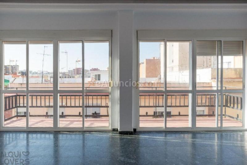 Apartamento en venta en  CATALUÑA, Bailén - Miraflores, Málaga