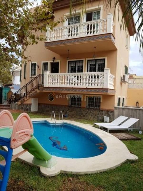 Casa en venta en  Almayate Bajo