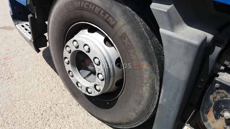 Tractora Volvo FH42 440