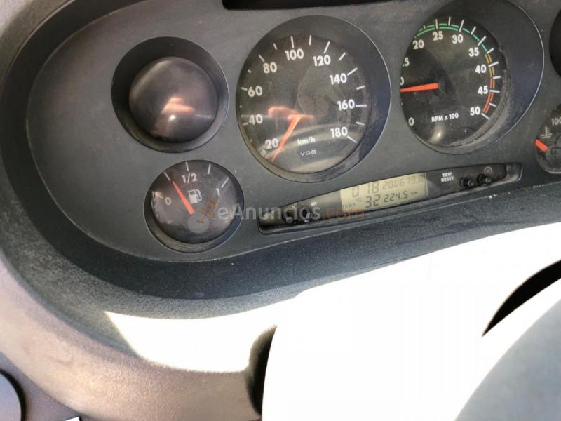 Furgón IVECO 35S9 7m3