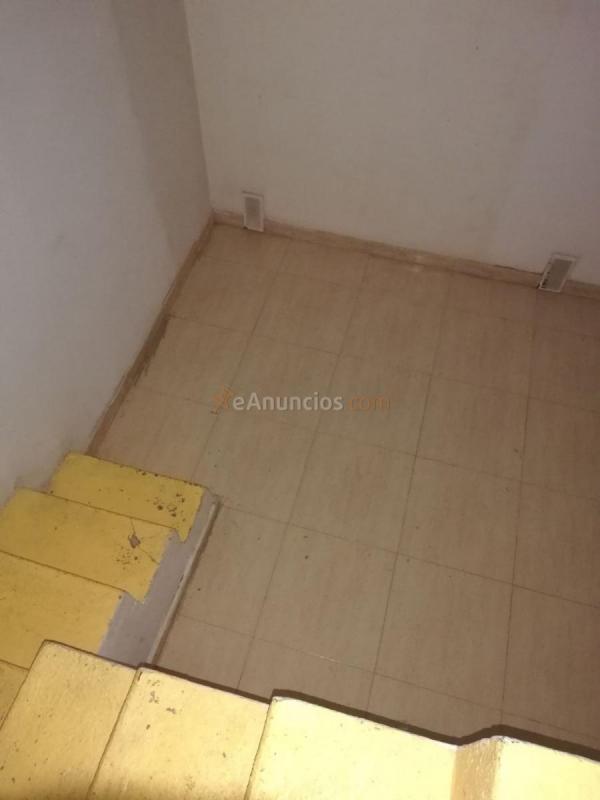 Apartamento en venta en  Virgen del Lluc, Ciudad Lineal, Madrid