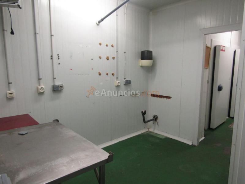 Local Comercial en venta en  Manuela Malasaña, Centro, Madrid