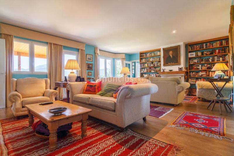 Adosado en venta en  Mendata