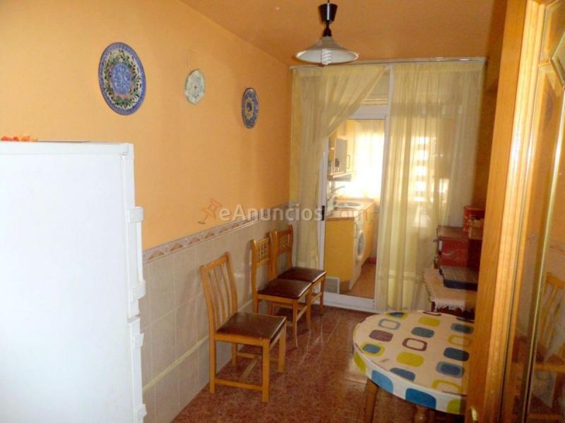 Apartamento en alquiler en Calle CHORRILLO, Casco Histórico, Alcalá de Henares