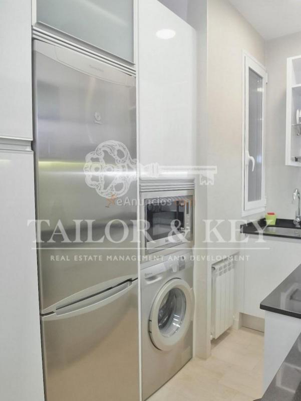 Apartamento en alquiler en Calle de Vallehermoso, Chamberí, Madrid