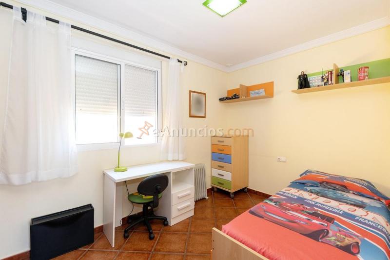 Adosado en venta en  El Rinconcillo - San José Artesano, Algeciras