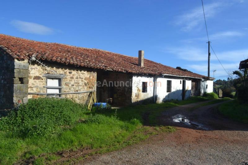 Casa Rural en venta en  Barrio de Arriba, Quintes - Arroes, Villaviciosa
