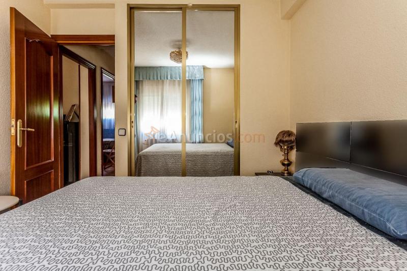Apartamento en venta en  Moratalaz, Madrid
