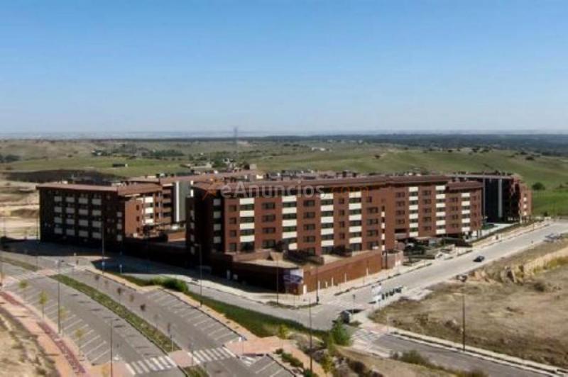 Local Comercial en alquiler en Calle Ricardo Bofill, Primera Fase - Nuevo Tres Cantos, Tres Cantos