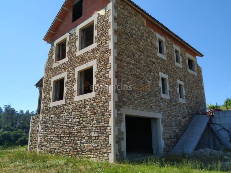 Adosado en venta en  San Xulián de Sales 15885, Vedra