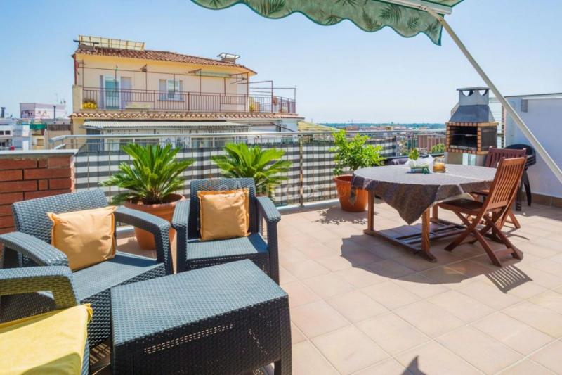 Atico en venta en  El Castell-Poble Vell, Castelldefels