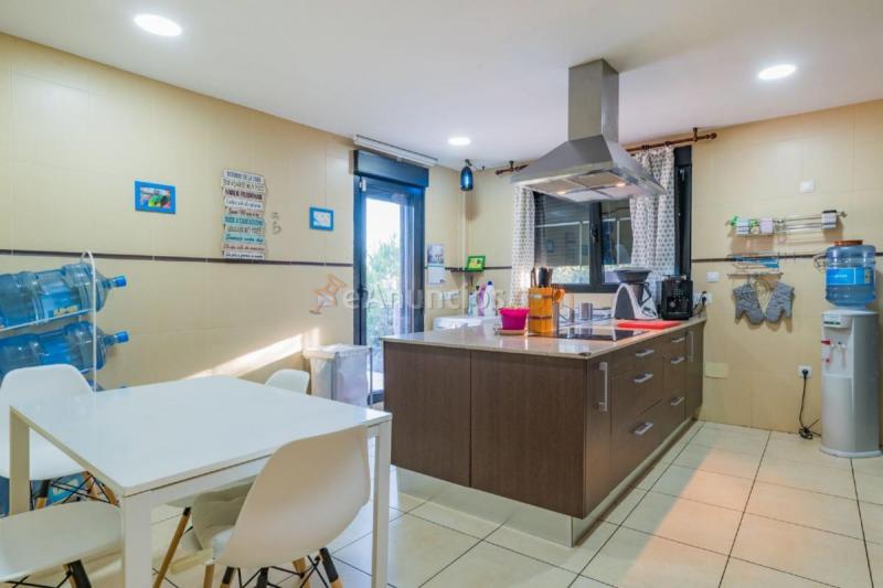 Adosado en venta en  Valdeaveruelo