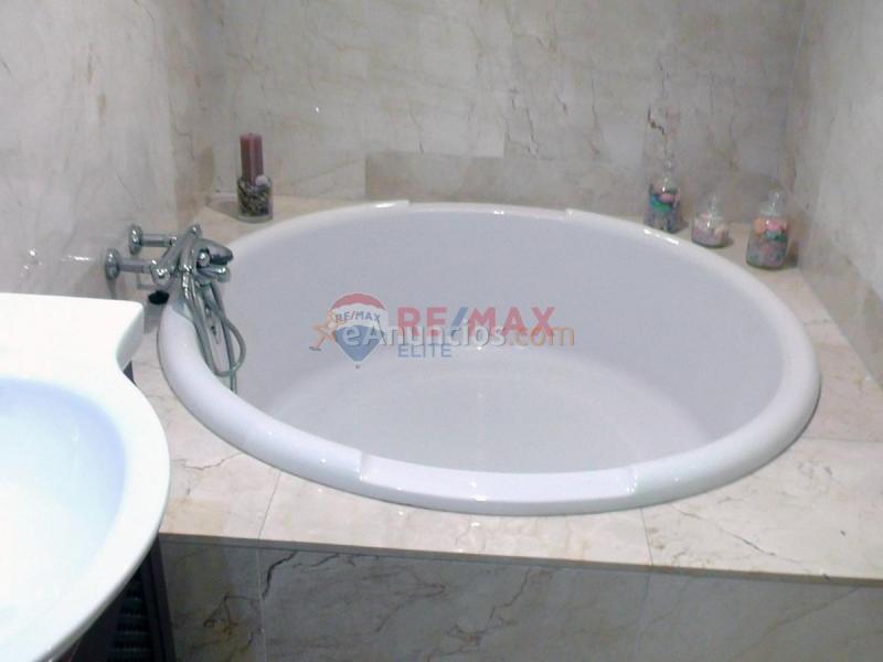 Apartamento en venta en Calle Ramón del Valle Ballina, Villaviciosa - Amandi, Villaviciosa