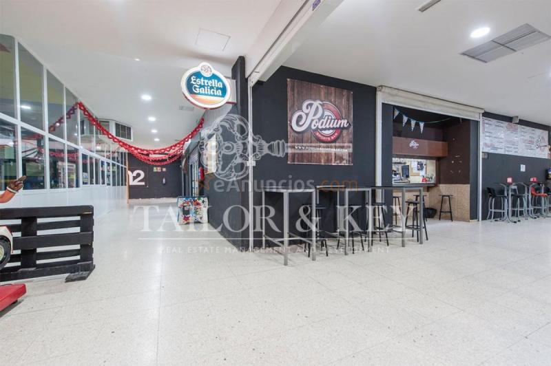 Local Comercial en alquiler en Calle de la Hacienda de Pavones, Moratalaz, Madrid