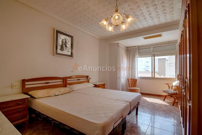 Adosado en venta en  Benisano