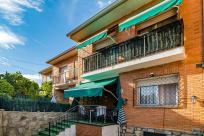 Adosado en venta en  Fresnedillas de la Oliva