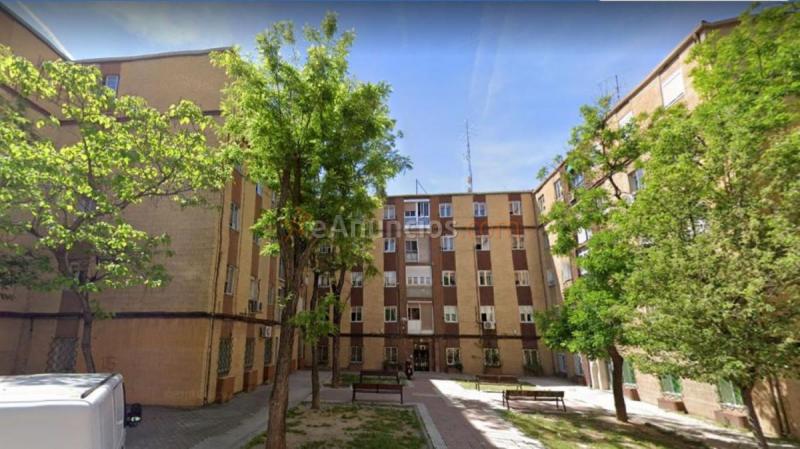 Apartamento en venta en Calle Quince de Agosto, Usera, Madrid