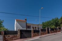 Adosado en venta en  Colmenar de Oreja