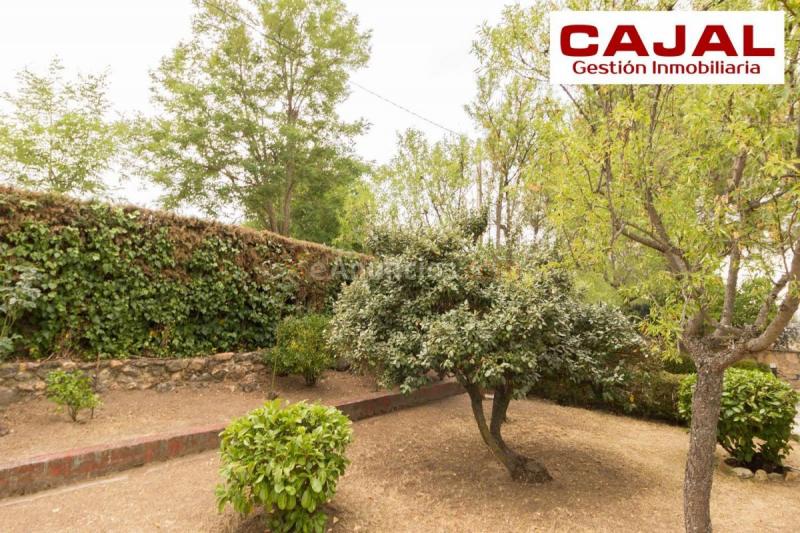 Adosado en venta en Calle Sierra, Cerezo de Abajo