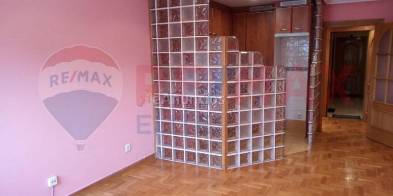 Apartamento en venta en Calle de Álava, Sur, Gijón