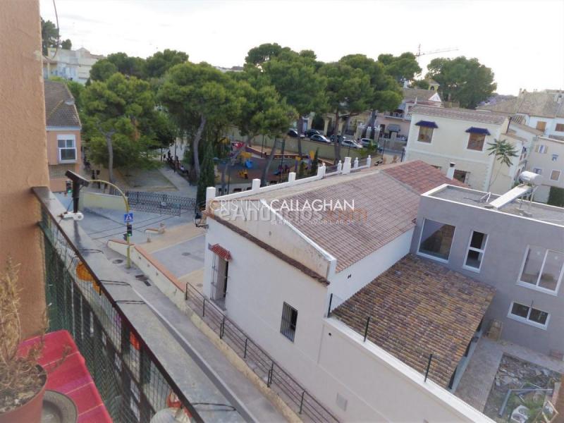 Apartamento en alquiler en  RAMON Y CAJAL, Rocafort
