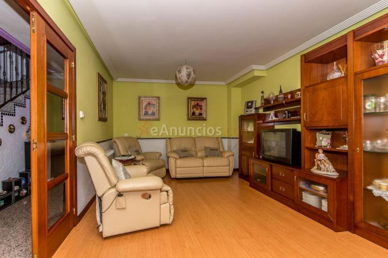 Adosado en venta en  Trobajo del Camino, San Andrés del Rabanedo