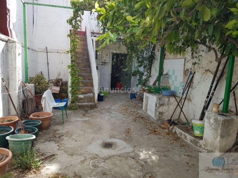 Adosado en venta en  Coin