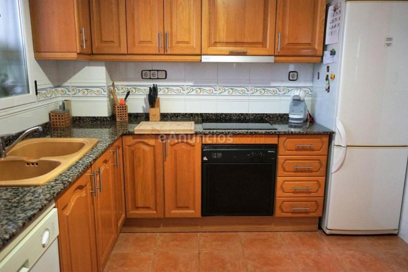 Atico en venta en  Algaira, Requena