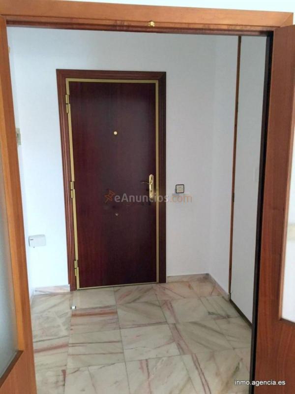 Apartamento en venta en Calle María Auxiliadora, Santa Justa - Miraflores - Cruz Roja, Sevilla