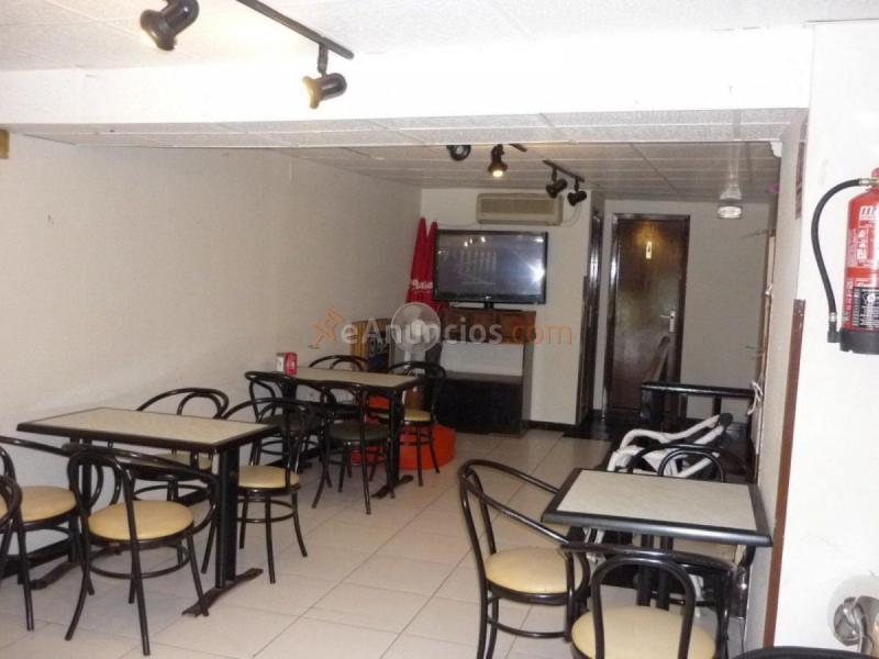 Local Comercial en venta en Calle del Doctor Jiménez Díaz, El Carbayedo - El Quirinal, Avilés