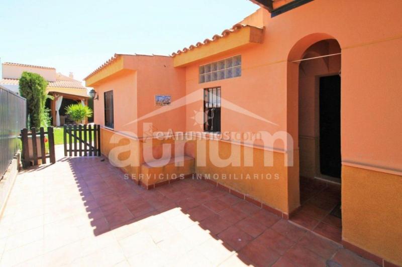 Adosado en venta en  Urbanización Flor del Loreto, Loreto, Espartinas