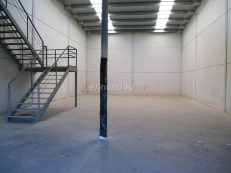 Edificio en alquiler en Calle Bodegueros, Carrion de los Céspedes