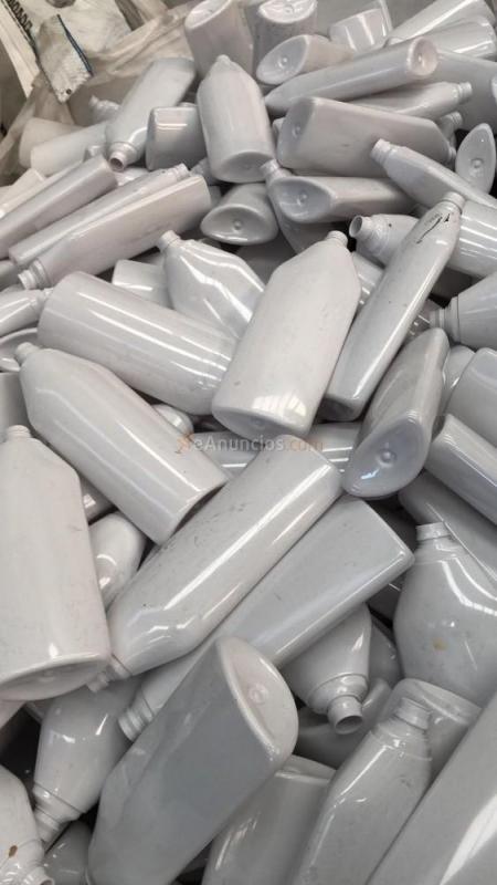 PET triturado de botellas