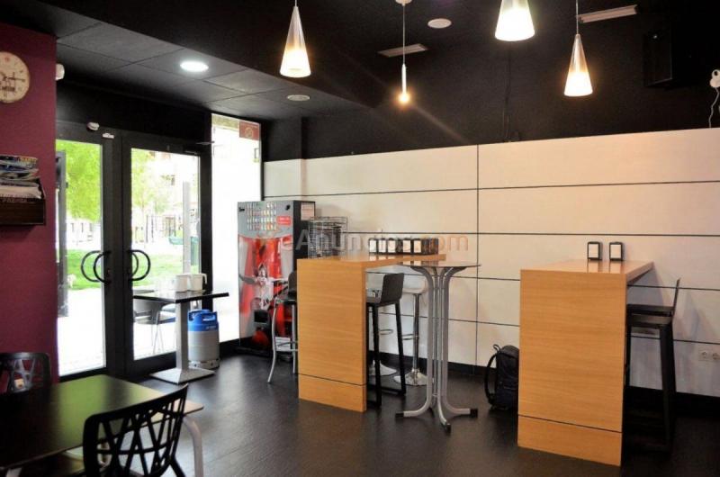 Edificio en venta en  Mendebaldea, PamplonaIruña