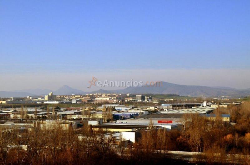 Casa en venta en  Barañain