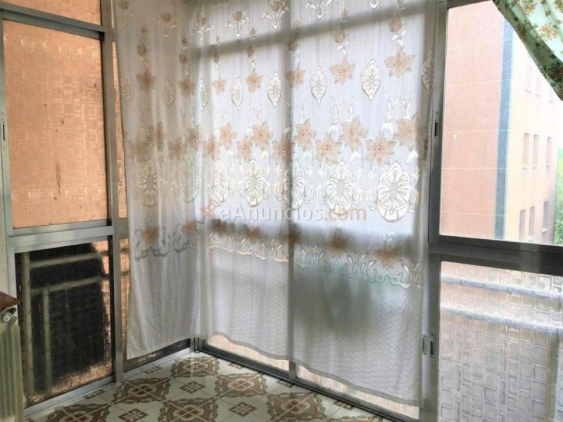 Apartamento en venta en  San Blas, Madrid