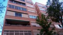 Apartamento en venta en  Ciudad Lineal, Madrid