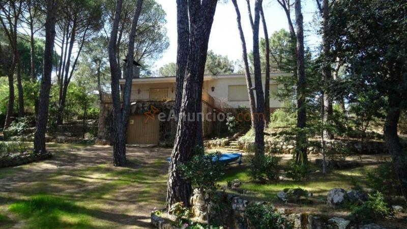 Adosado en venta en Calle Quito, San Martín de Valdeiglesias