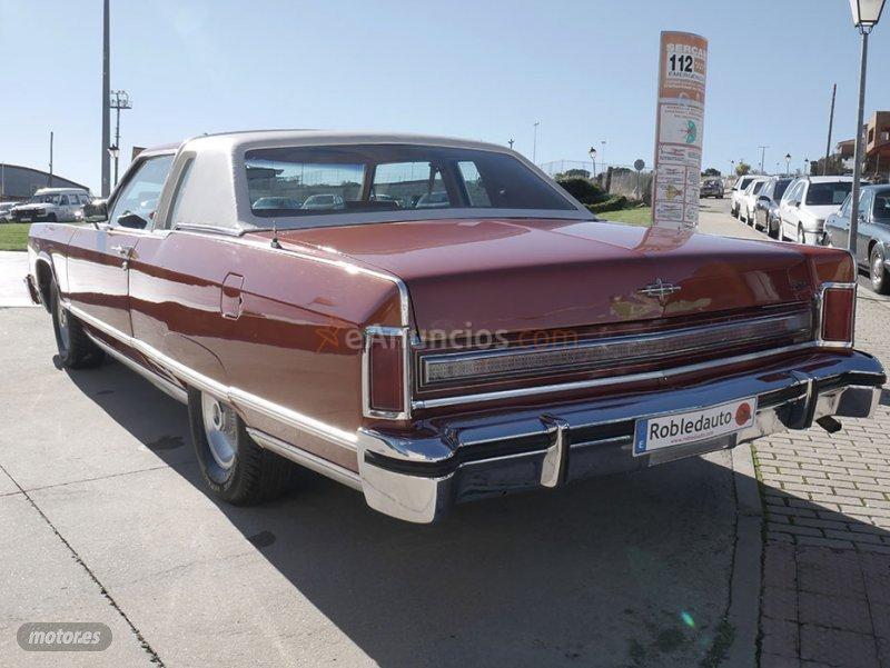 Lincoln Town car Coupe de 1977 con 127.448 Km por 18.000 EUR. en Madrid