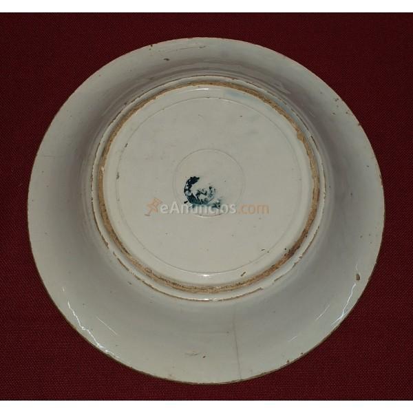 Plato de cerámica p. S. Xx