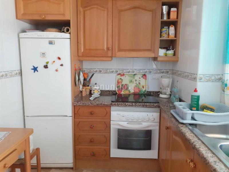 Bonito piso en 3era linea - Playa de Daimus