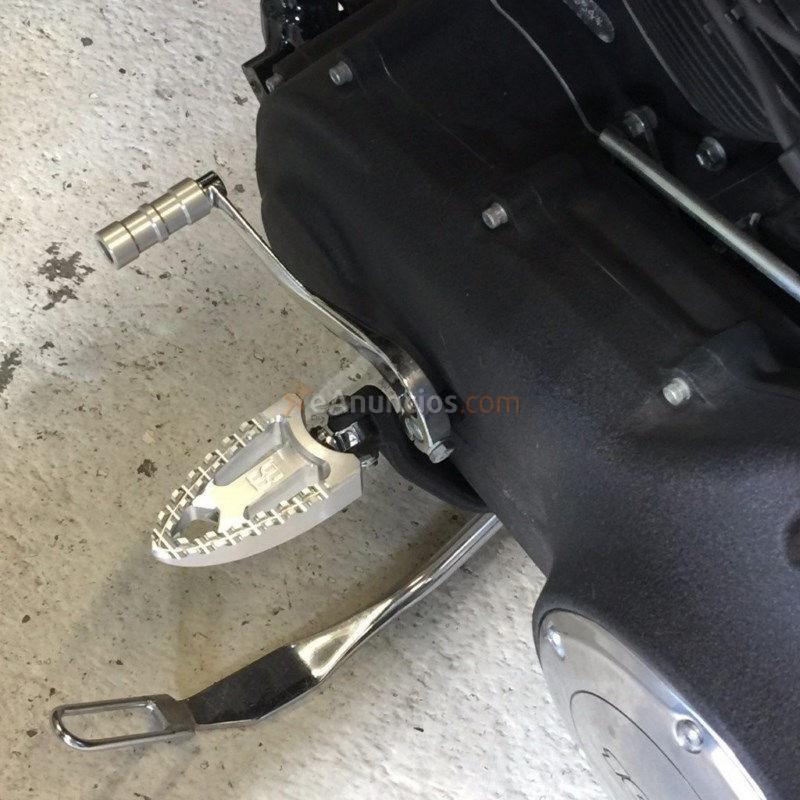 Estriberas meat hooks brass balls aluminio harley davidson