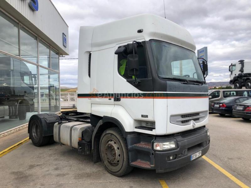 Tractora Renault Premium 420.18T