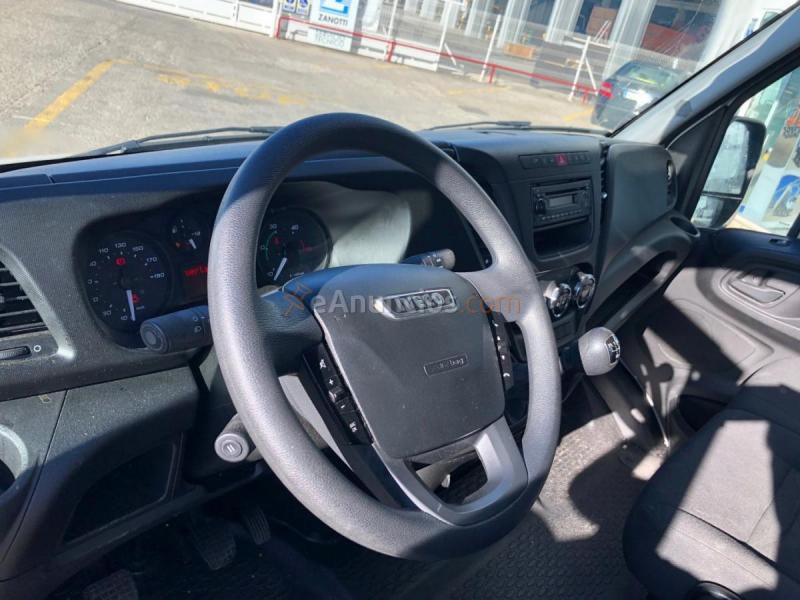 Caja cerrada IVECO 35C15 20m3