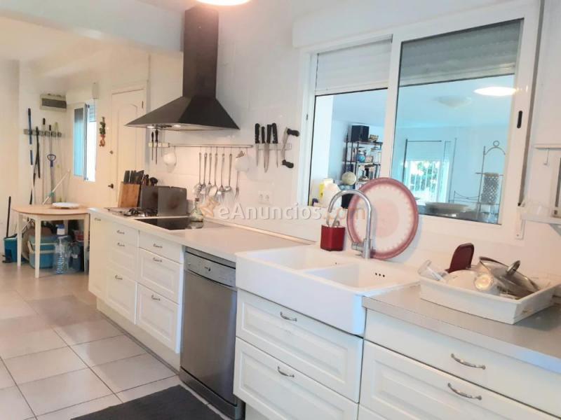 Espectacular Villa  con piscina - La Drova