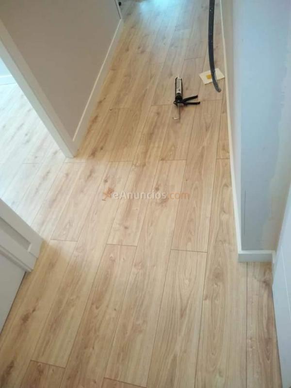 montadores de suelos laminados tarimas flotantes